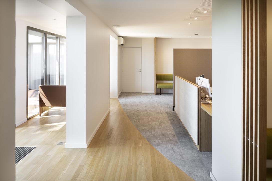 BUREAUX Castries Sandrine Gauquier