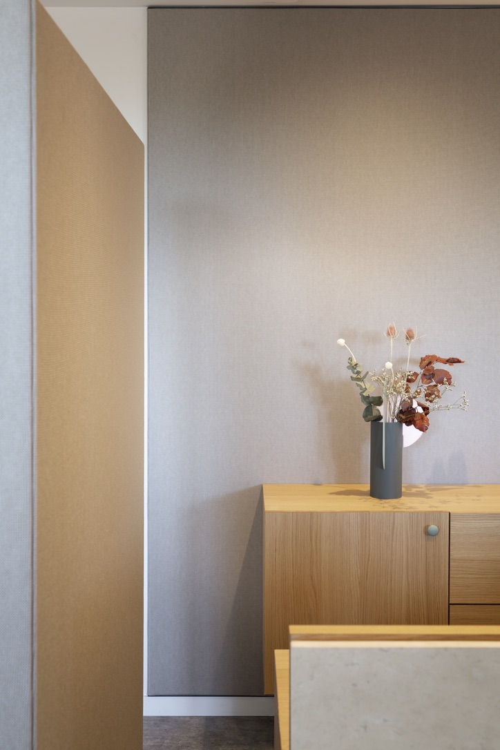 BUREAUX Castries Sandrine Gauquier